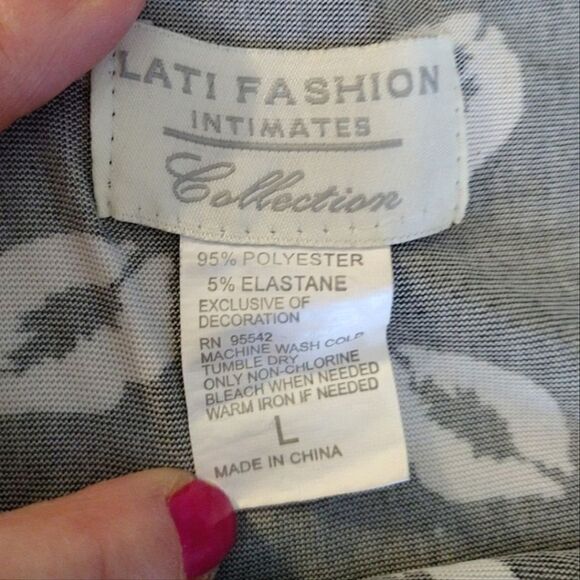 Y2K Black White Lip Prints Lace Trimmed Mini Slip Chemise Large - Picture 10 of 11